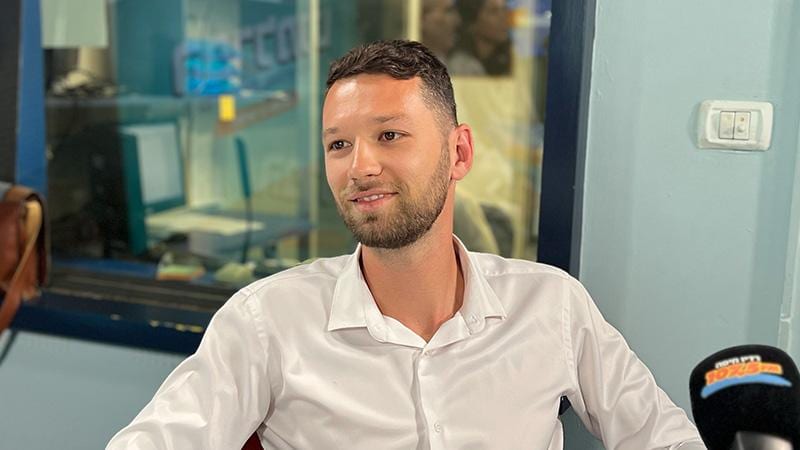 קארטניק: "להקפיד על מערכת בחירות נקייה ונטולת השמצות"