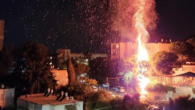 רמת בגין: 3 מוקדי שריפות בשני רחובות סמוכים