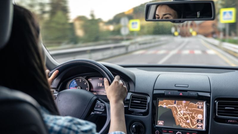 הנתונים מוכיחים: גם בנהיגה נשים עולות על גברים