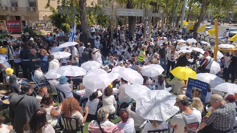 ענת אנגרסט לבושה במדי צה״ל: ״רה״מ החליט שלא להתעקש על מתן״